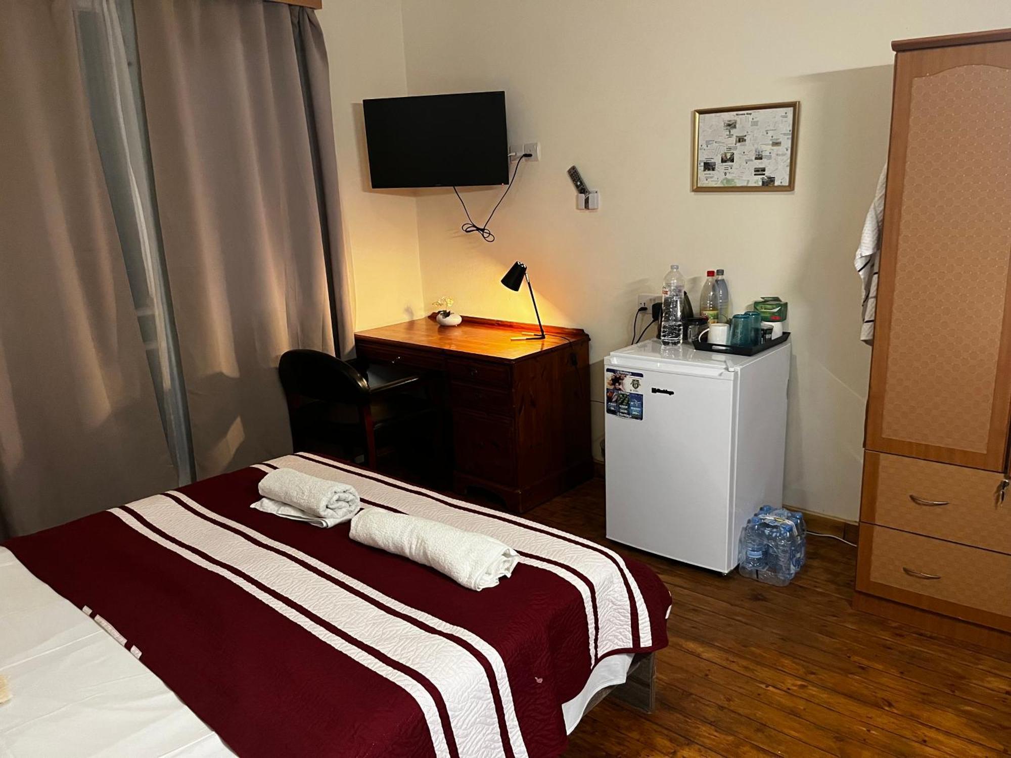 Xanthis Hostel Nicosia City Centre Экстерьер фото