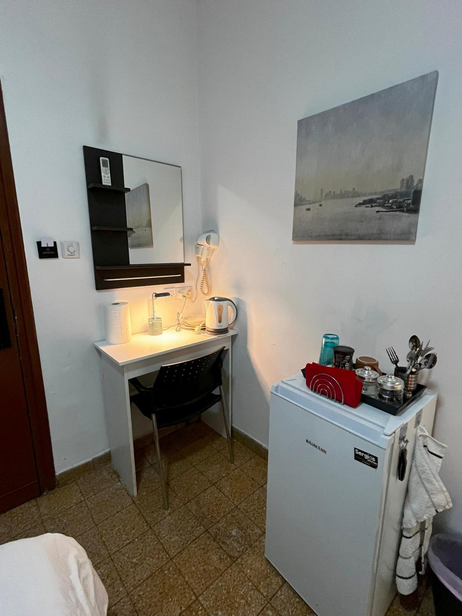 Xanthis Hostel Nicosia City Centre Экстерьер фото